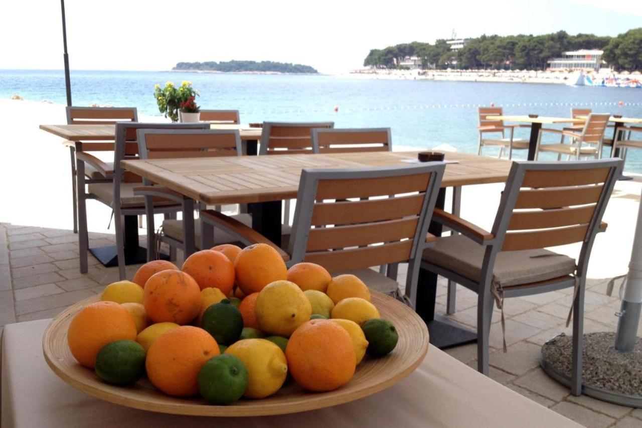 Guest House Adria 2 Primošten Екстериор снимка